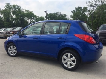 2009 Nissan Versa 1.8 SL   - Photo 12 - Cincinnati, OH 45255