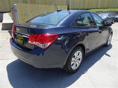 2016 Chevrolet Cruze LS  1.8L I4 FWD - Photo 3 - Cincinnati, OH 45255