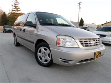 2004 Ford Freestar SE   - Photo 10 - Cincinnati, OH 45255