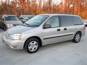 2004 Ford Freestar SE   - Photo 3 - Cincinnati, OH 45255