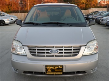 2004 Ford Freestar SE   - Photo 2 - Cincinnati, OH 45255