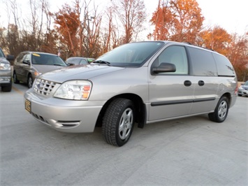 2004 Ford Freestar SE   - Photo 11 - Cincinnati, OH 45255