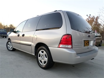 2004 Ford Freestar SE   - Photo 12 - Cincinnati, OH 45255