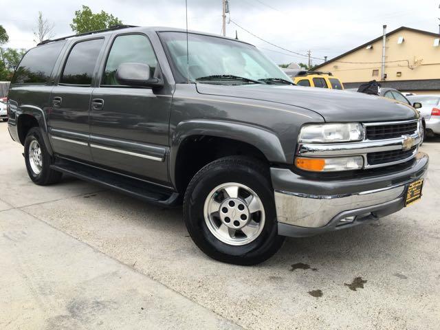 2002 Chevrolet Suburban 1500 LT - Photo 10 - Cincinnati, OH 45255