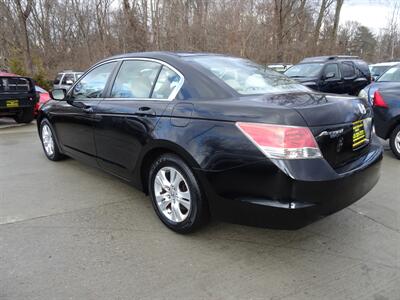 2009 Honda Accord LX-P  2.4L I4 FWD - Photo 8 - Cincinnati, OH 45255