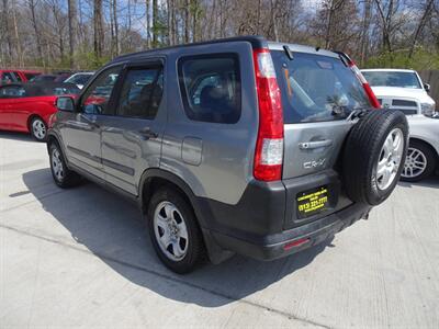 2005 Honda CR-V LX  2.4L I4 FWD - Photo 8 - Cincinnati, OH 45255