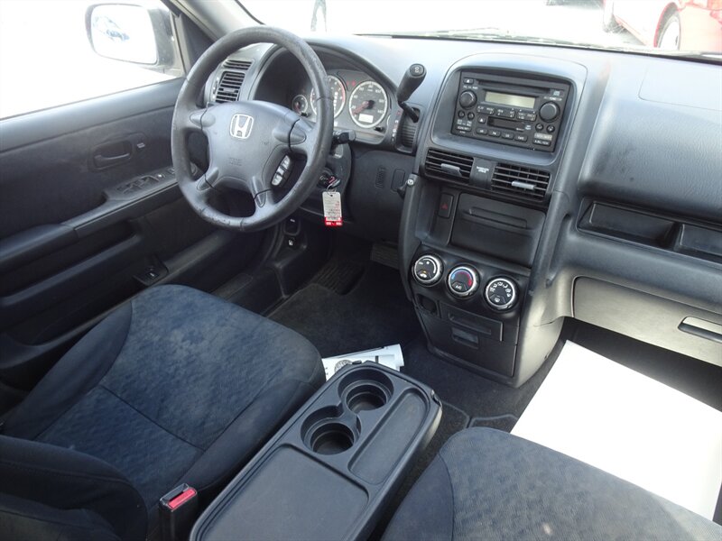2005 Honda CR-V LX 2.4L I4 FWD - Photo 12 - Cincinnati, OH 45255