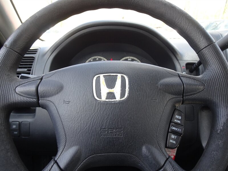 2005 Honda CR-V LX 2.4L I4 FWD - Photo 15 - Cincinnati, OH 45255