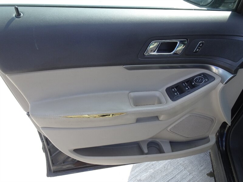 2012 Ford Explorer  AWD - Photo 27 - Cincinnati, OH 45255