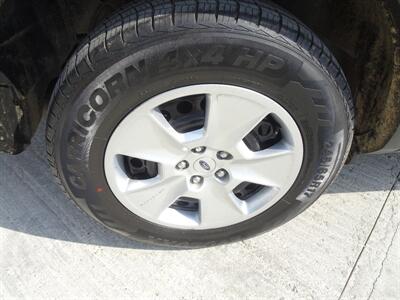 2012 Ford Explorer  AWD - Photo 31 - Cincinnati, OH 45255