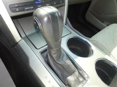 2012 Ford Explorer  AWD - Photo 22 - Cincinnati, OH 45255