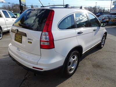 2011 Honda CR-V LX   - Photo 8 - Cincinnati, OH 45255