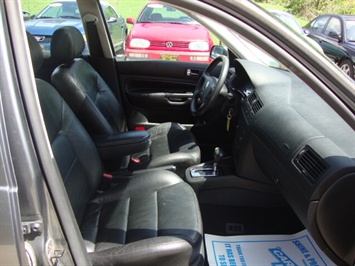 2003 Volkswagen Jetta GLS   - Photo 8 - Cincinnati, OH 45255