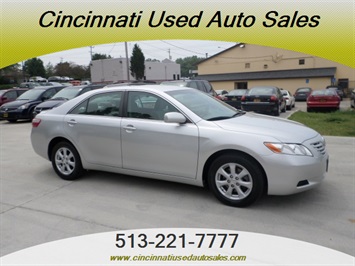 2009 Toyota Camry LE   - Photo 1 - Cincinnati, OH 45255