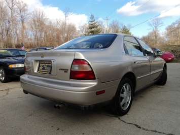 1995 HONDA ACCORD   - Photo 13 - Cincinnati, OH 45255