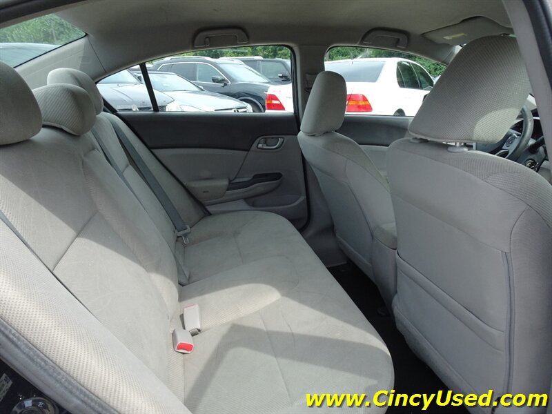 2012 Honda Civic LX - Photo 14 - Cincinnati, OH 45255