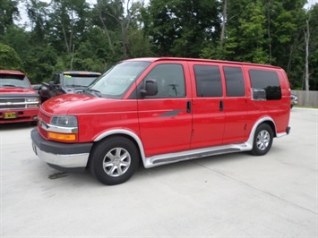 2003 CHEVROLET Express   - Photo 3 - Cincinnati, OH 45255