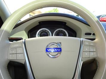 2011 Volvo XC70 T6   - Photo 15 - Cincinnati, OH 45255