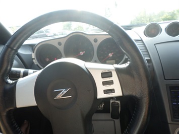 2003 NISSAN 350z Touring   - Photo 16 - Cincinnati, OH 45255