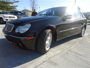 2001 Mercedes-Benz C Class C240   - Photo 11 - Cincinnati, OH 45255