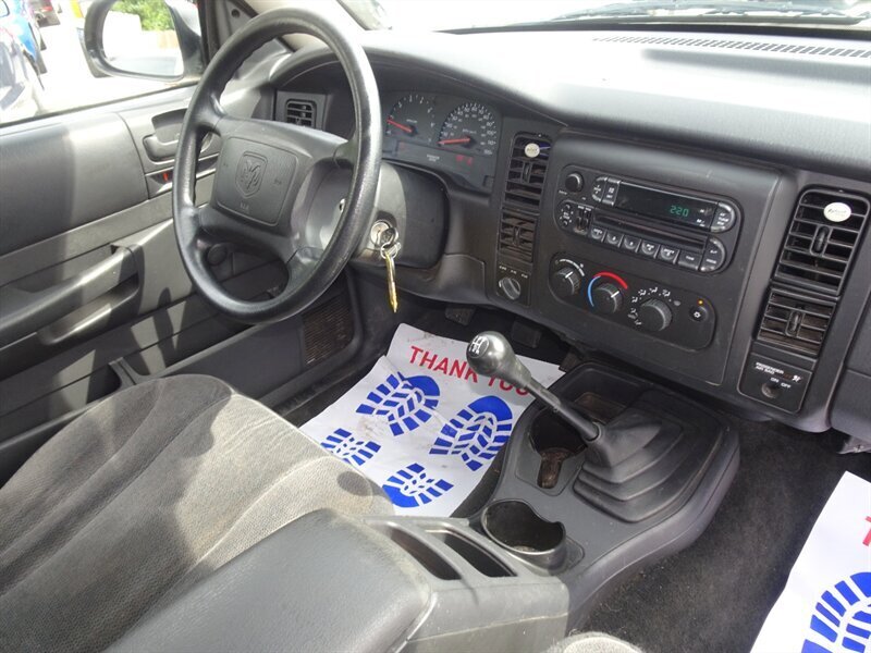 2003 Dodge Dakota - Photo 36 - Cincinnati, OH 45255