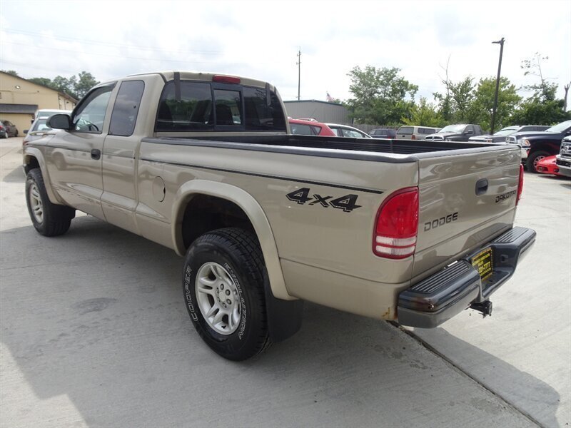 2003 Dodge Dakota - Photo 59 - Cincinnati, OH 45255