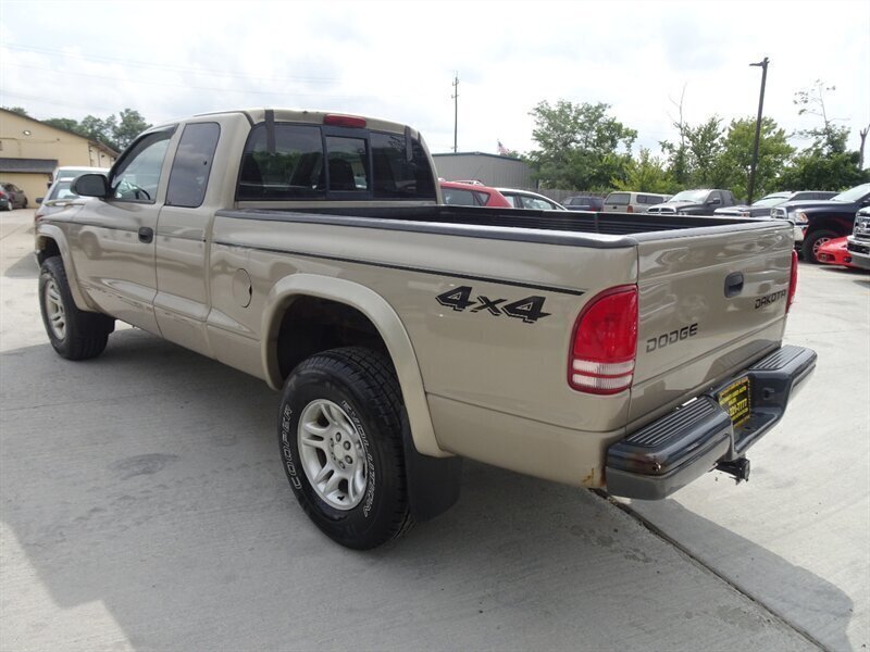 2003 Dodge Dakota - Photo 87 - Cincinnati, OH 45255