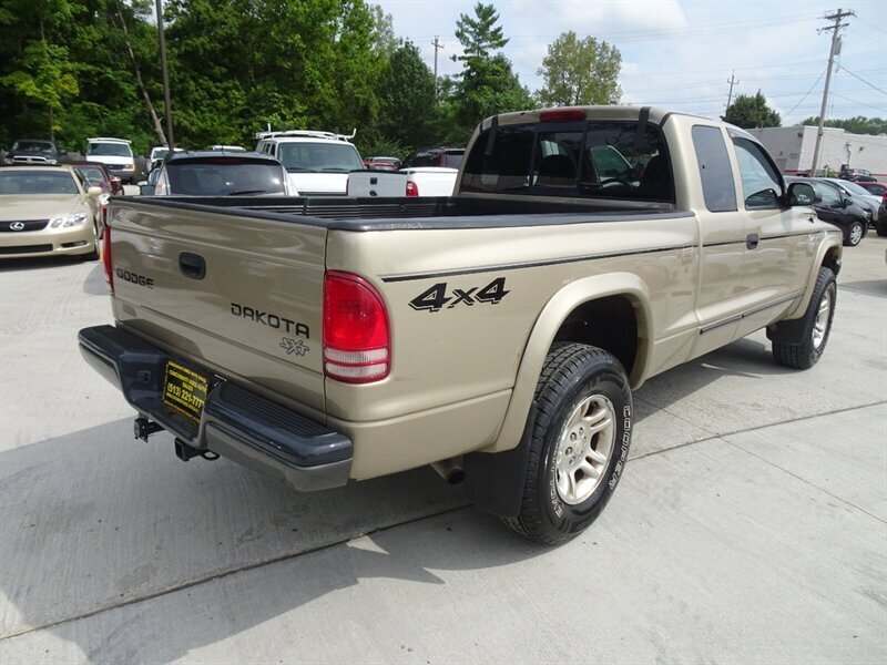 2003 Dodge Dakota - Photo 48 - Cincinnati, OH 45255