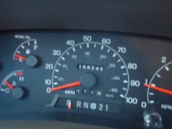 2001 Ford Excursion   - Photo 23 - Cincinnati, OH 45255