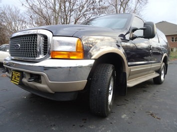 2001 Ford Excursion   - Photo 11 - Cincinnati, OH 45255