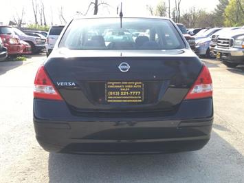 2009 Nissan Versa 1.6   - Photo 5 - Cincinnati, OH 45255