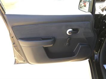 2009 Nissan Versa 1.6   - Photo 19 - Cincinnati, OH 45255