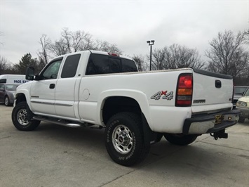 2006 GMC Sierra 2500HD SLT   - Photo 12 - Cincinnati, OH 45255