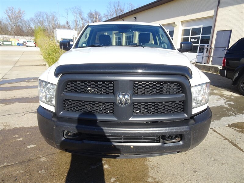 2013 RAM Ram Pickup 2500 Tradesman  HEMI V8 4X4 - Photo 2 - Cincinnati, OH 45255