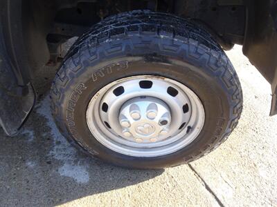 2013 RAM Ram Pickup 2500 Tradesman  HEMI V8 4X4 - Photo 27 - Cincinnati, OH 45255