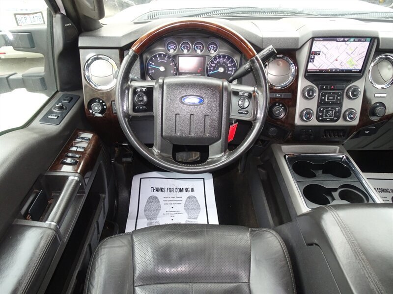2014 Ford F-350 Super Duty Platinum - Photo 24 - Cincinnati, OH 45255