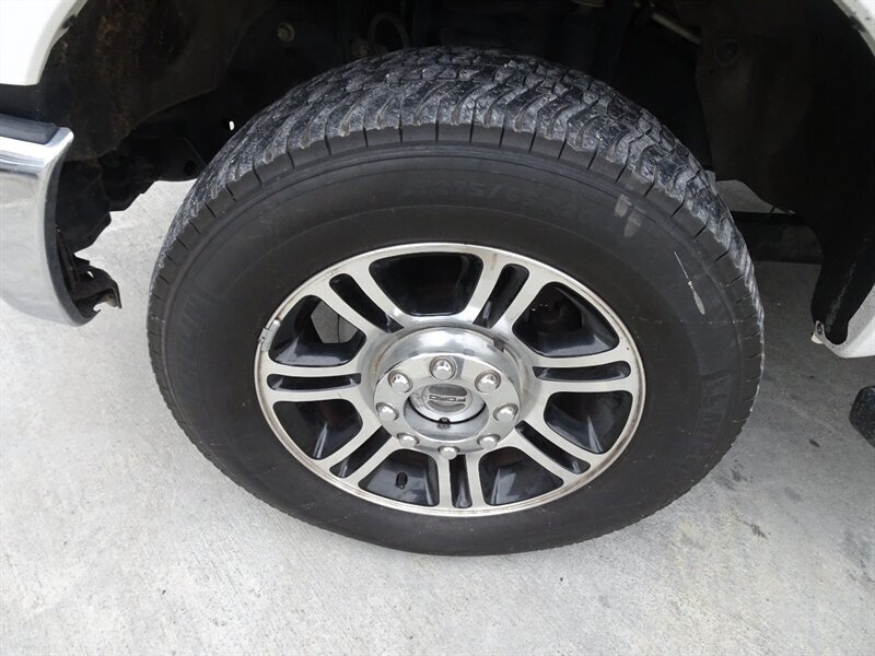 2014 Ford F-350 Super Duty Platinum - Photo 56 - Cincinnati, OH 45255