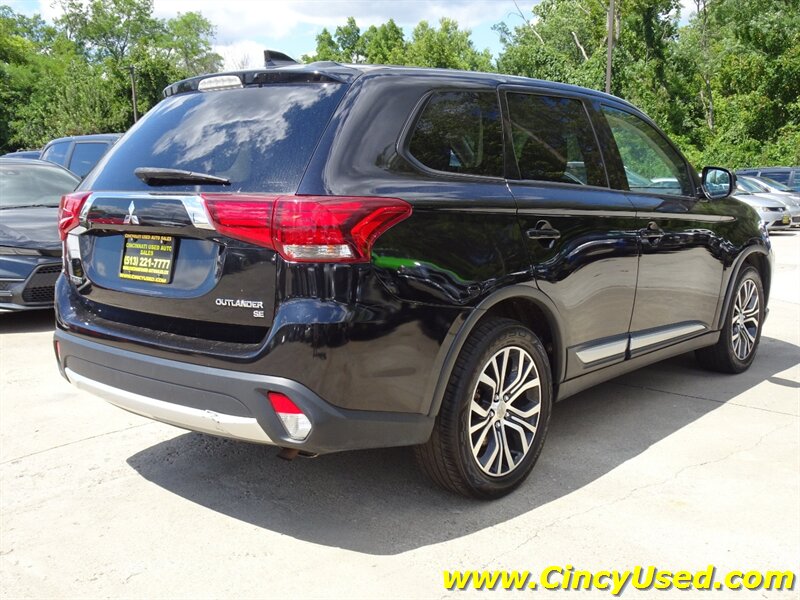 2017 Mitsubishi Outlander SE - Photo 6 - Cincinnati, OH 45255