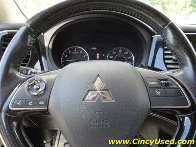 2017 Mitsubishi Outlander SE   - Photo 19 - Cincinnati, OH 45255