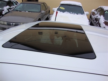 1998 Mercedes-Benz E Class E320   - Photo 14 - Cincinnati, OH 45255