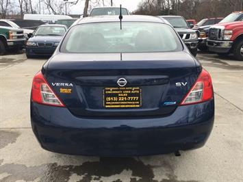 2012 Nissan Versa 1.6 SV   - Photo 5 - Cincinnati, OH 45255