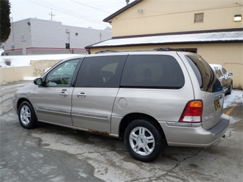 2002 Ford Windstar SE   - Photo 4 - Cincinnati, OH 45255