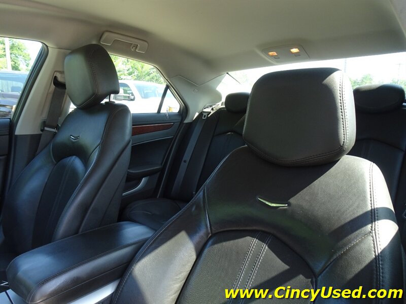 2011 Cadillac CTS 3.0L Luxury - Photo 13 - Cincinnati, OH 45255