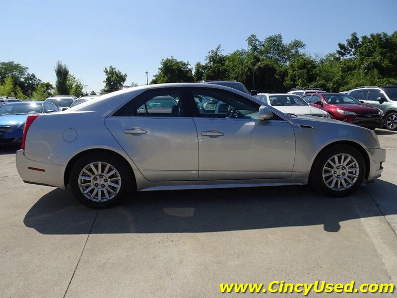 2011 Cadillac CTS 3.0L Luxury - Photo 6 - Cincinnati, OH 45255