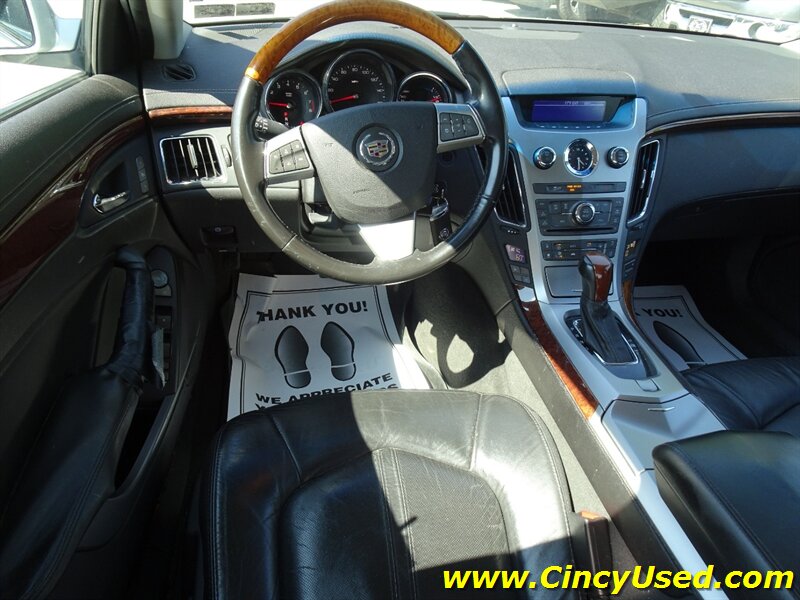 2011 Cadillac CTS 3.0L Luxury - Photo 10 - Cincinnati, OH 45255