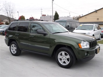 2006 Jeep Grand Cherokee Laredo   - Photo 1 - Cincinnati, OH 45255