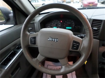 2006 Jeep Grand Cherokee Laredo   - Photo 19 - Cincinnati, OH 45255