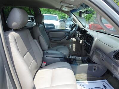 2006 Toyota Tundra Darrell Waltrip Edit  4L V8 Double Cab RWD - Photo 10 - Cincinnati, OH 45255