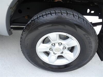 2006 Toyota Tundra Darrell Waltrip Edit  4L V8 Double Cab RWD - Photo 15 - Cincinnati, OH 45255