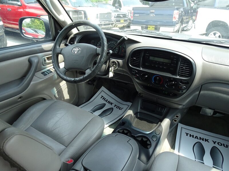 2006 Toyota Tundra Darrell Waltrip Edit 4L V8 Double Cab RWD - Photo 9 - Cincinnati, OH 45255